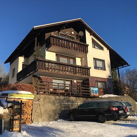 Penzion Janouskovi ハルラホフ エクステリア 写真